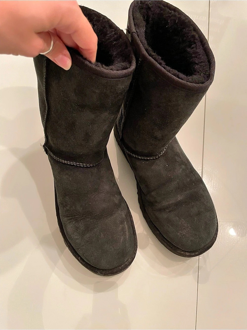 UGG Classic Short II Boot Black US 10